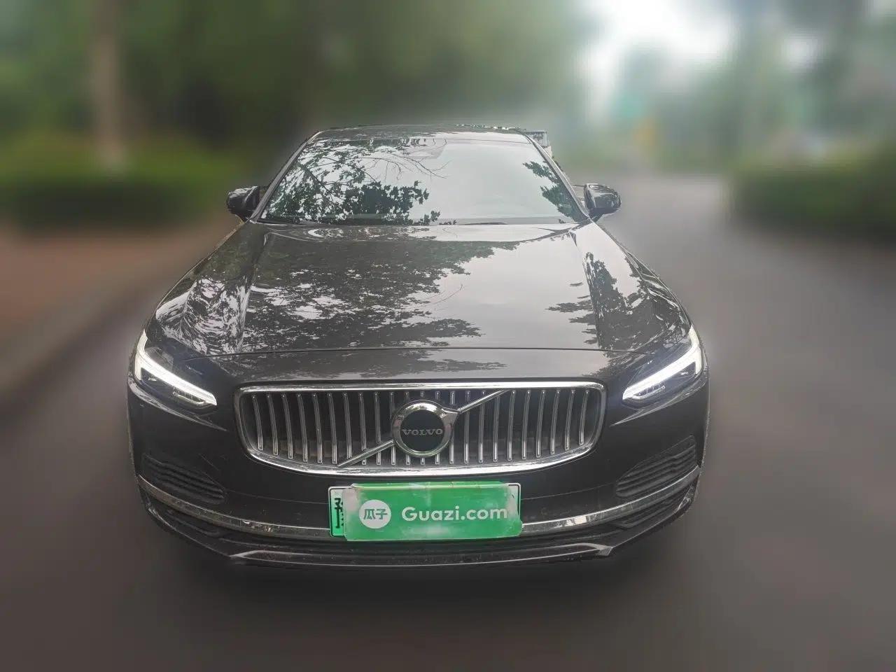 Volvo S90 New Energy 2022 T8 eDrive Hybrid Luxury Edition — миниатюра 2