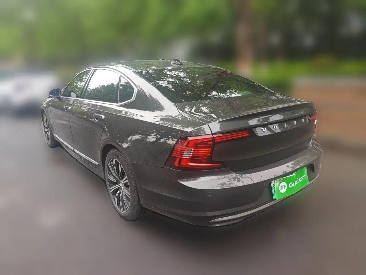 Volvo S90 New Energy 2022 T8 eDrive Hybrid Luxury Edition — миниатюра 4