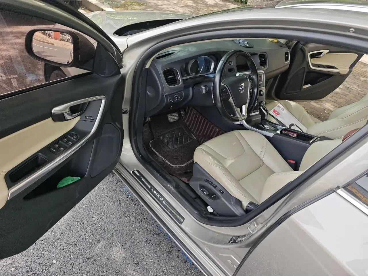 Volvo V60 2014 Restyled T5 Zhiya Edition — миниатюра 17