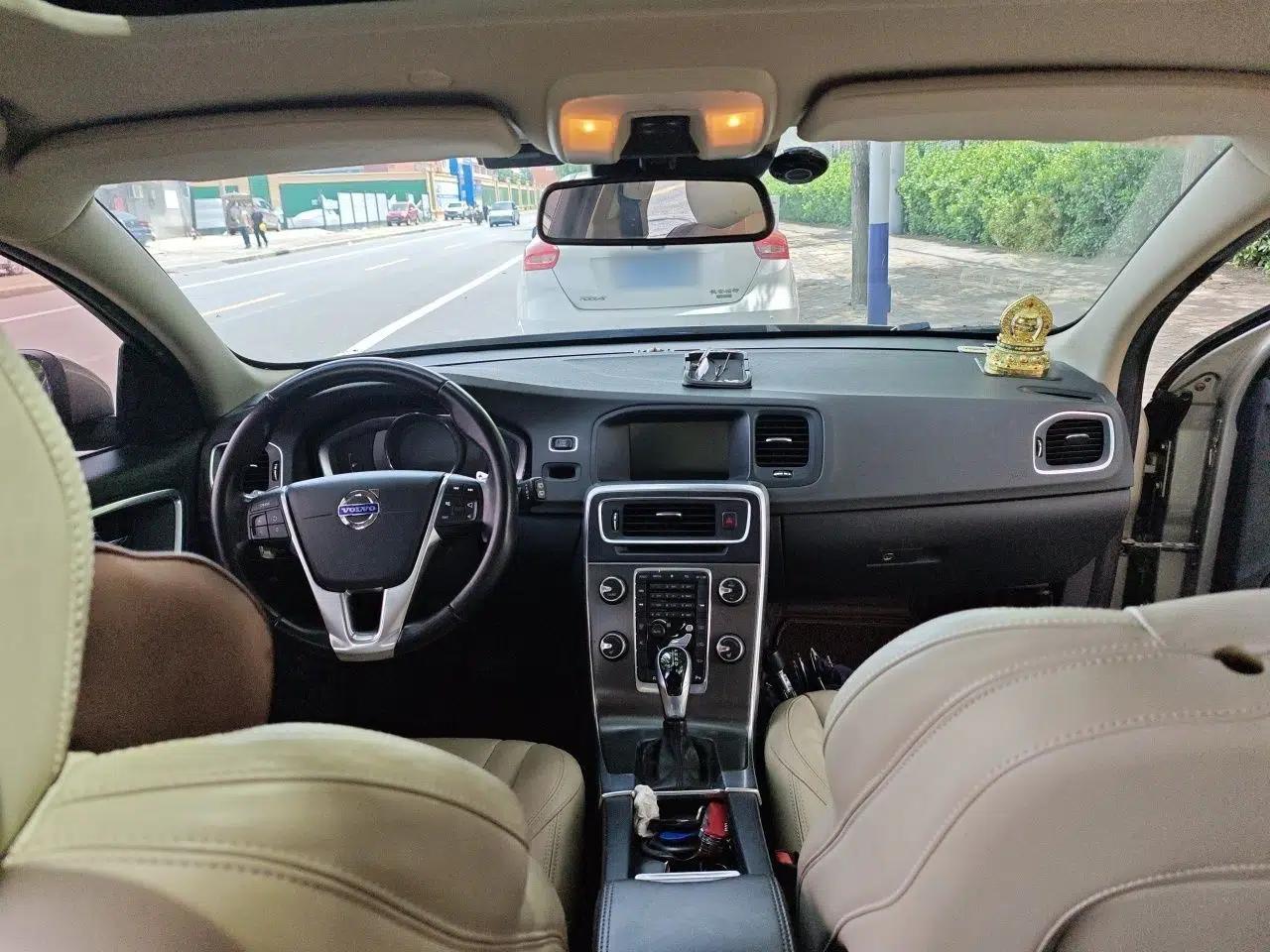 Volvo V60 2014 Restyled T5 Zhiya Edition — миниатюра 10