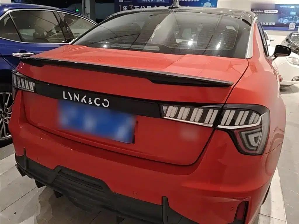 Lynk & Co 03 2018 1.5TD DCT Sport Edition (National V Emission Standard) — миниатюра 6
