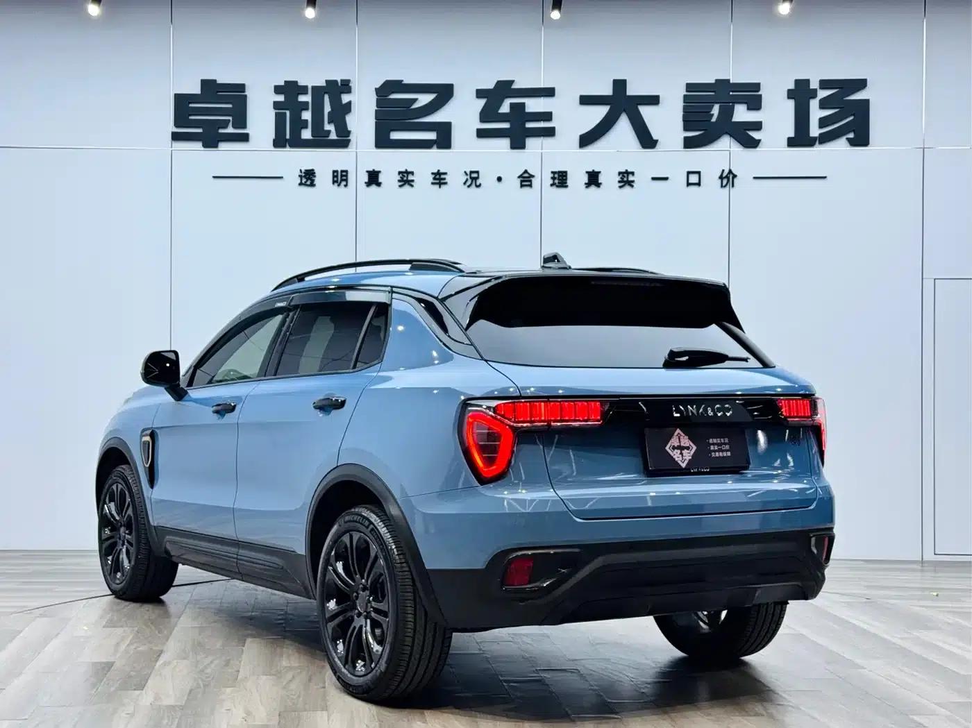 Lynk & Co 01 2017 2.0T 2WD Pro Edition — миниатюра 13