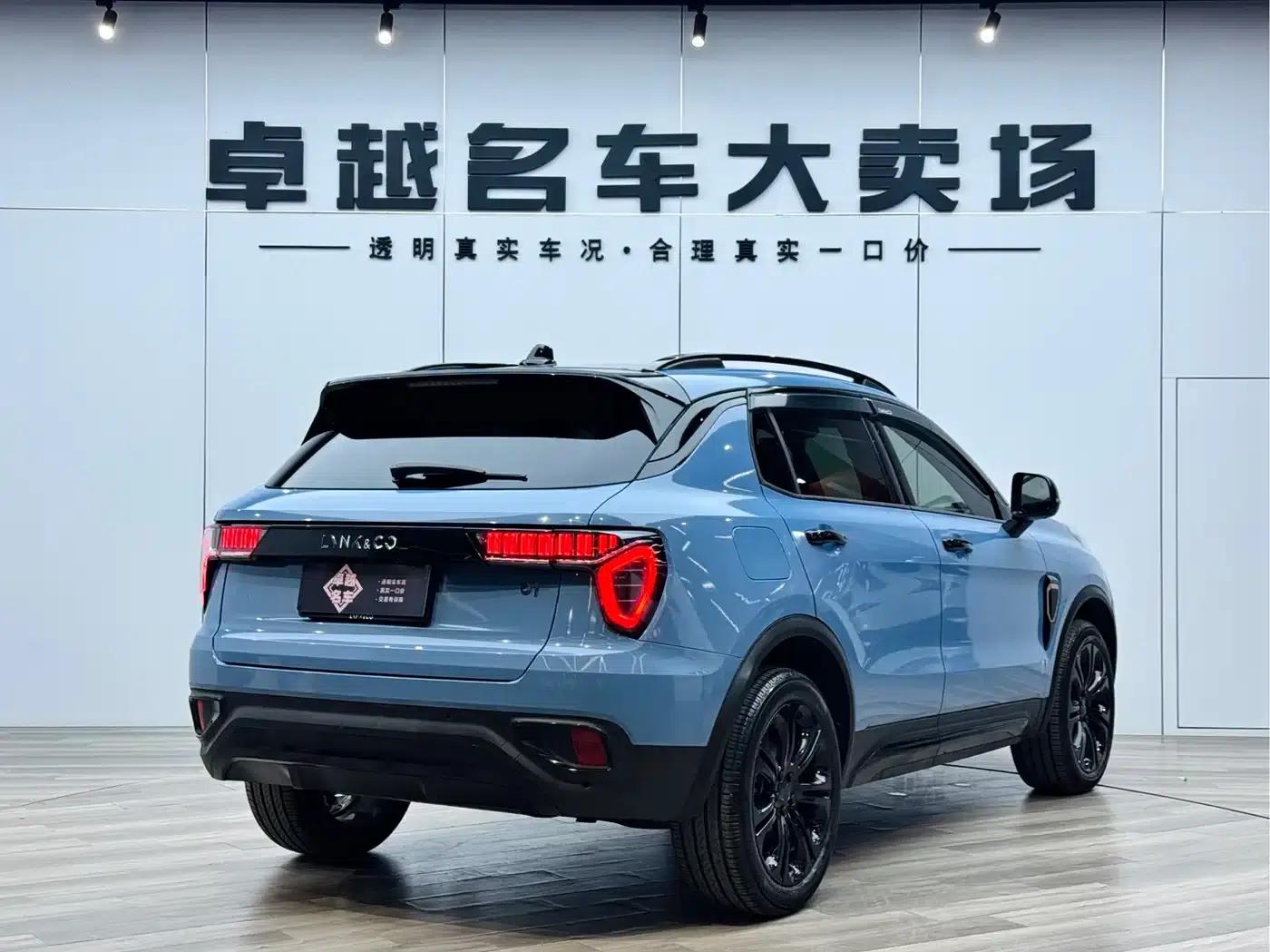 Lynk & Co 01 2017 2.0T 2WD Pro Edition — миниатюра 15
