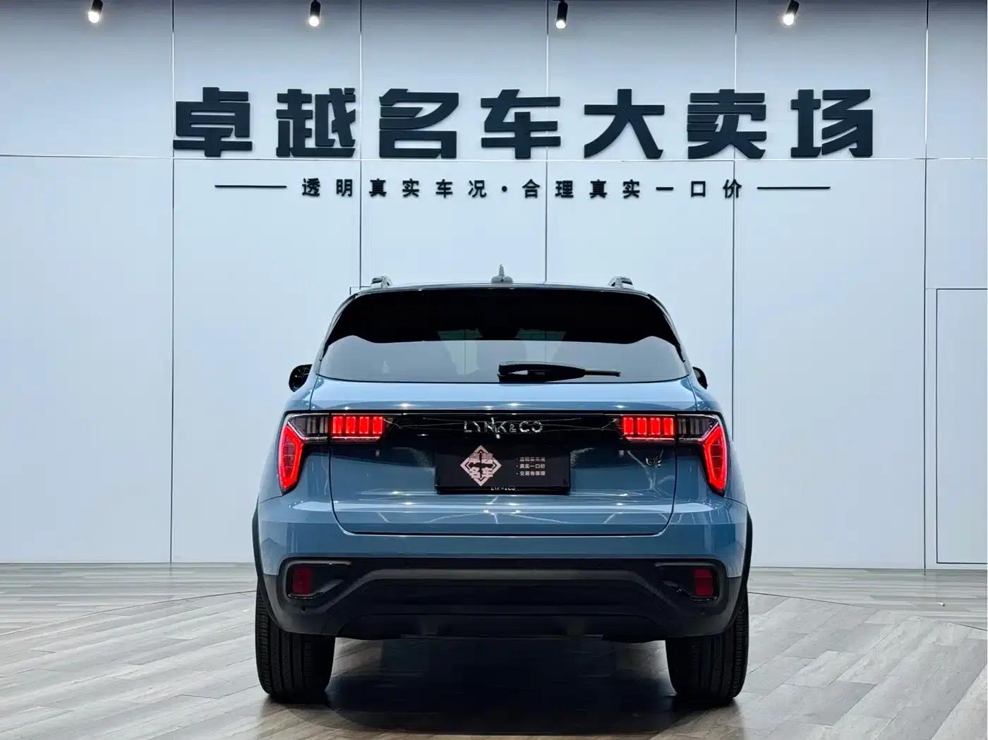 Lynk & Co 01 2017 2.0T 2WD Pro Edition — миниатюра 6