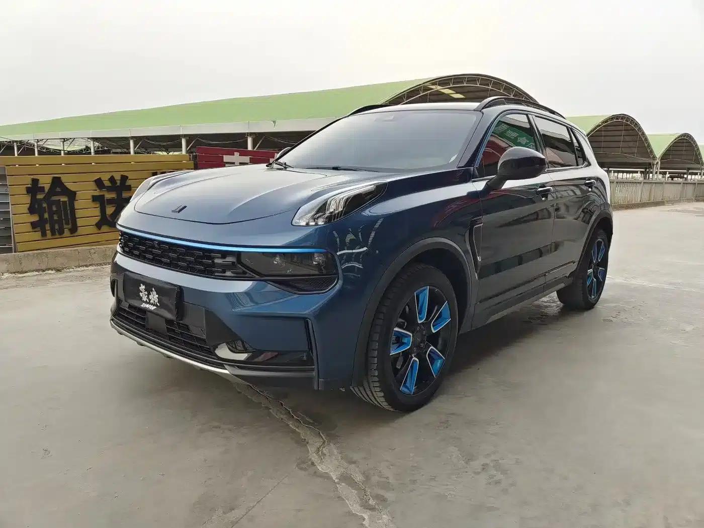 Lynk & Co 01 2021 2.0TD Two-Wheel Drive Pro — миниатюра 1