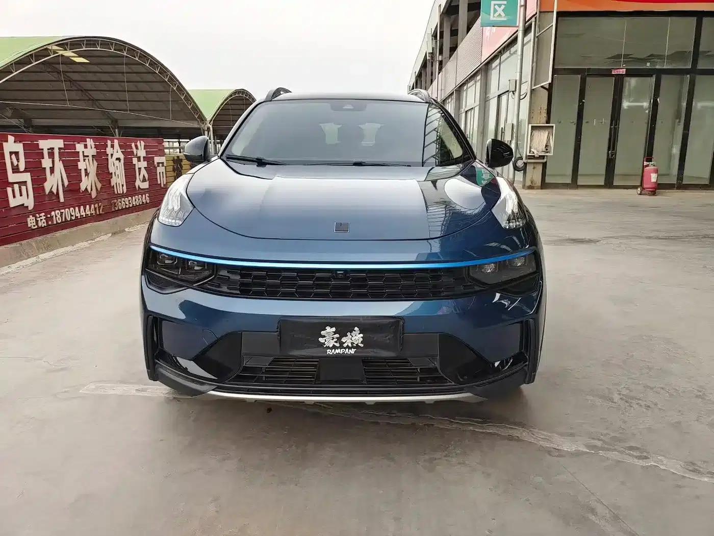 Lynk & Co 01 2021 2.0TD Two-Wheel Drive Pro — миниатюра 2