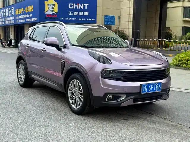 Lynk & Co 01 2018 2.0T 2WD+ Edition