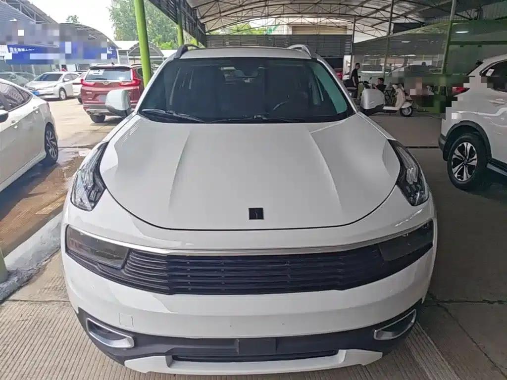 Lynk & Co 01 2017 2.0T Two-Wheel Drive — миниатюра 3