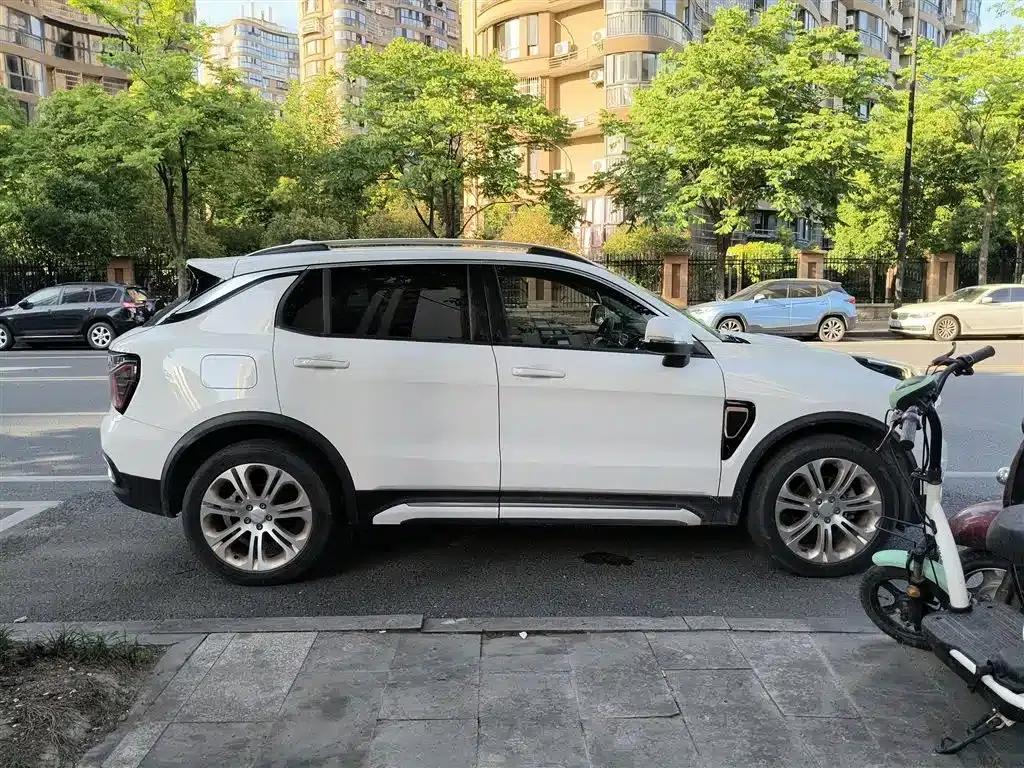 Lynk & Co 01 2019 2.0T 2WD Pro Edition (National V Emission Standard) — миниатюра 6