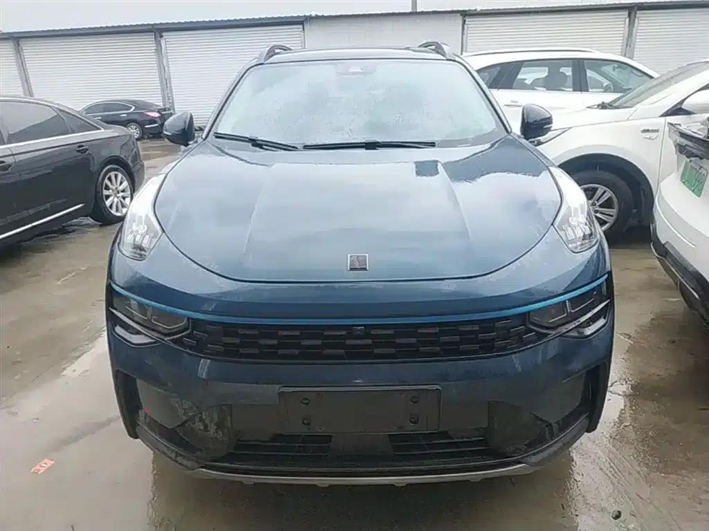 Lynk & Co 01 2021 2.0TD Two-Wheel Drive Pro — миниатюра 3