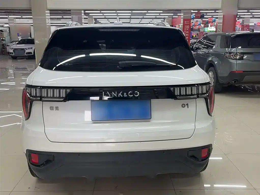 Lynk & Co 01 2019 2.0T 2WD Pure Edition (China VI Emission Standard) — миниатюра 14