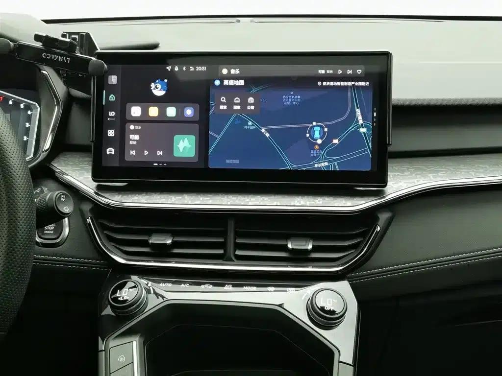 Lynk & Co 06 2023 Remix 1.5T Pro — миниатюра 12