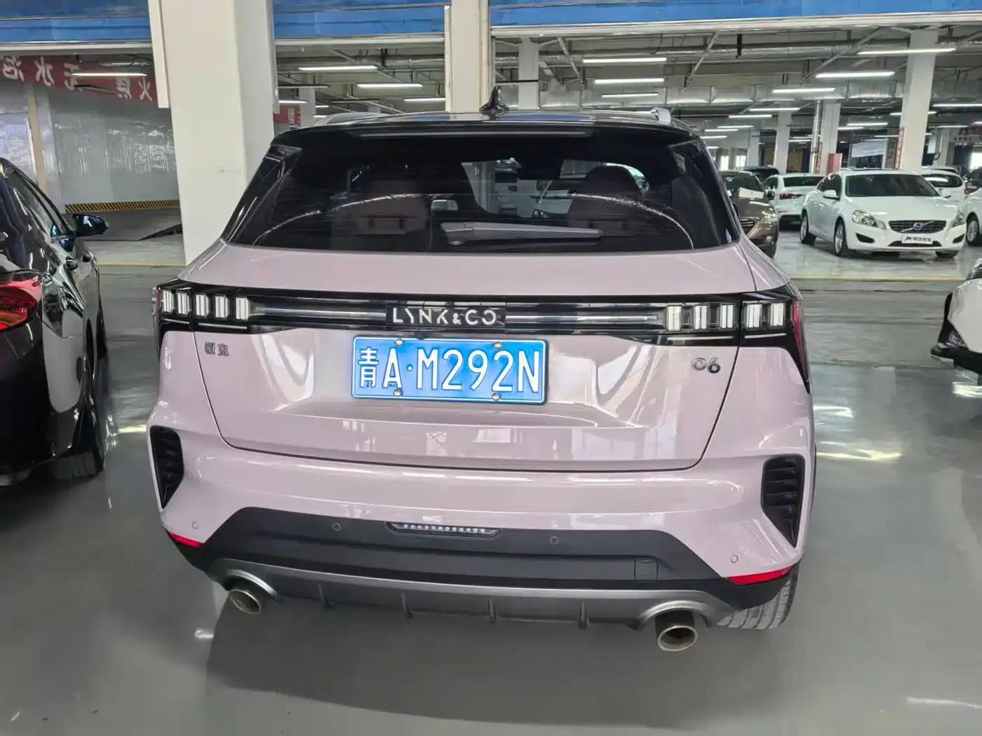 Lynk & Co 06 2021 1.5T Shero Pink Special Edition — миниатюра 18
