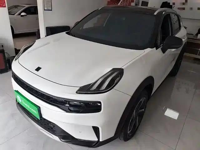 Lynk & Co 06 2020 1.5T Pro