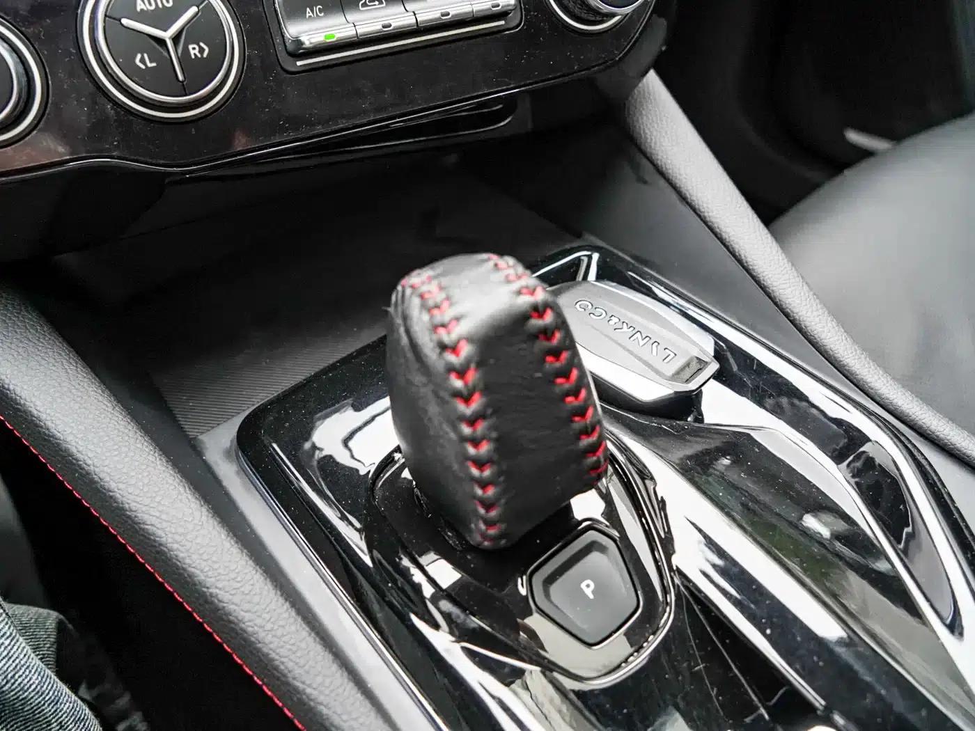 Lynk & Co 02 2018 1.5T DCT 2WD Pro Edition (National V Emission Standard) — миниатюра 16