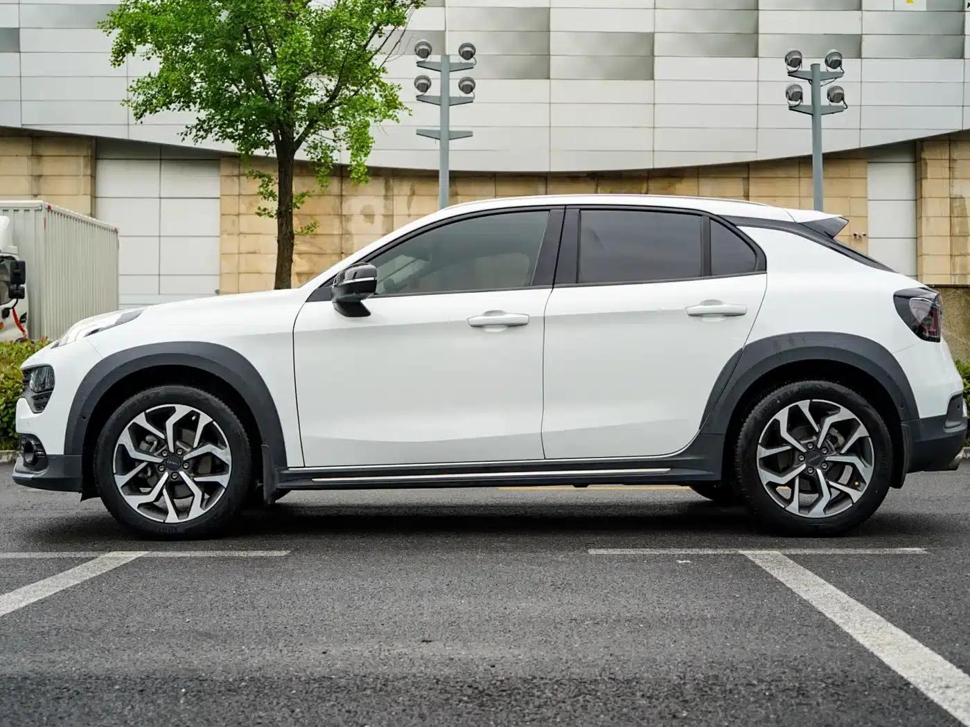 Lynk & Co 02 2018 1.5T DCT 2WD Pro Edition (National V Emission Standard) — миниатюра 3