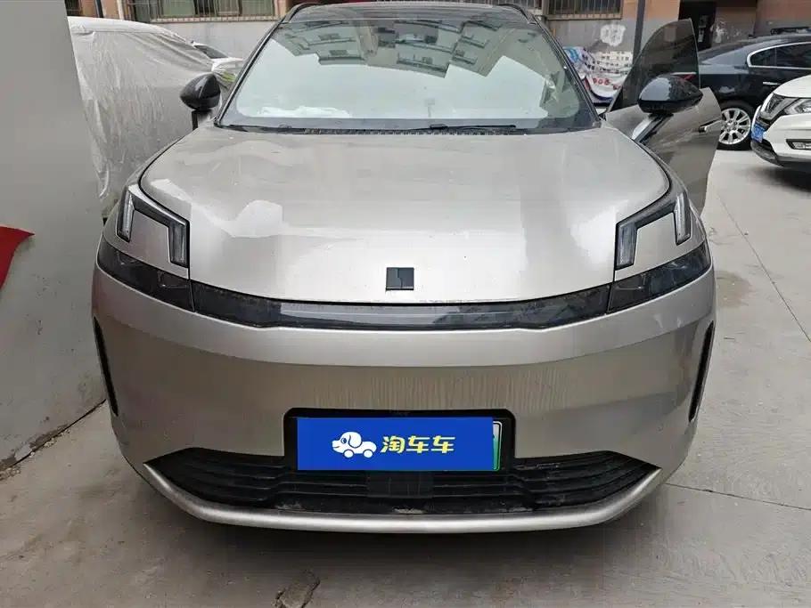 Lynk & Co 08 EM-P 2023 Model, 120km Long Range Halo — миниатюра 2