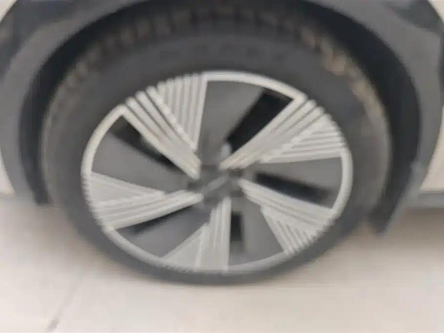 Lynk & Co 08 EM-P 2023 Model, 120km Long Range Halo — миниатюра 6