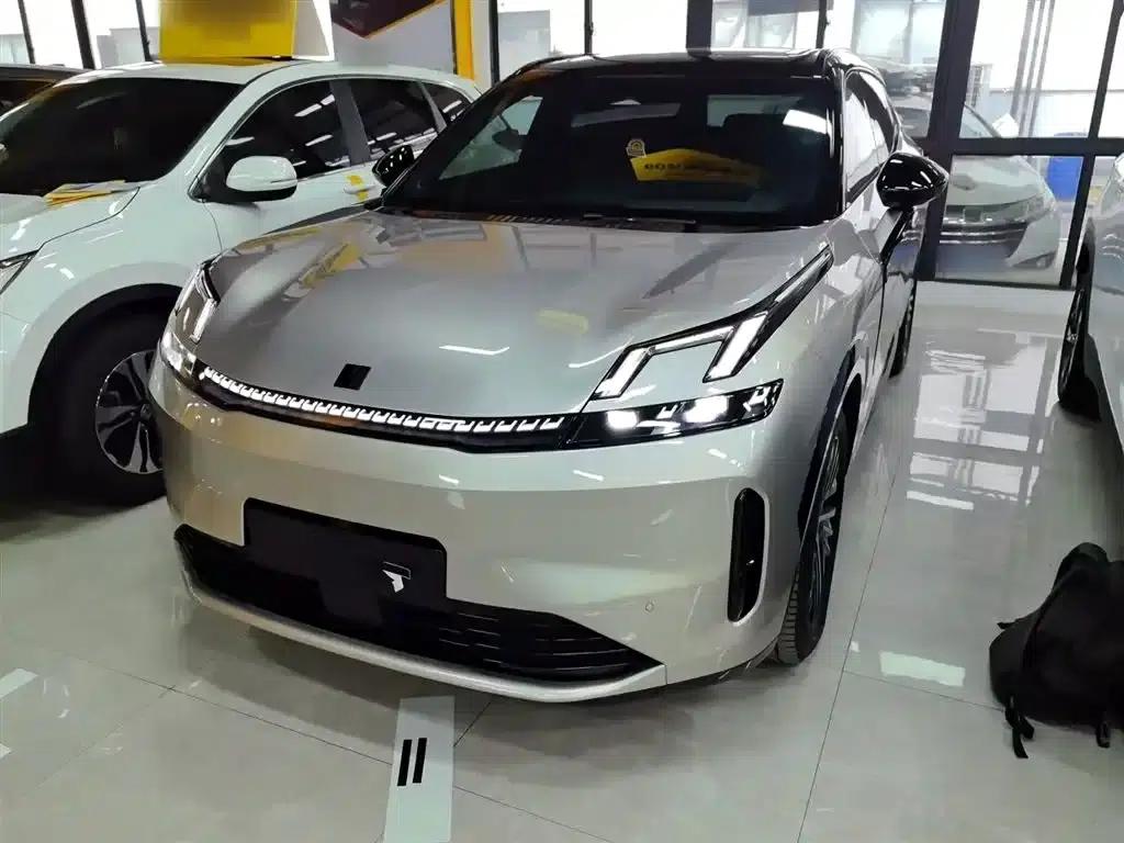 Lynk & Co 08 EM-P 2025 model, 120km long range Halo — миниатюра 1