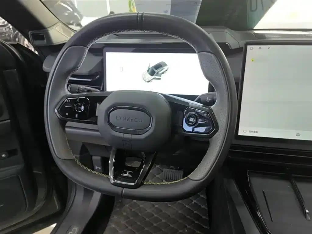 Lynk & Co 08 EM-P 2023 Model, 220km/h, Halo 4WD Performance — миниатюра 11