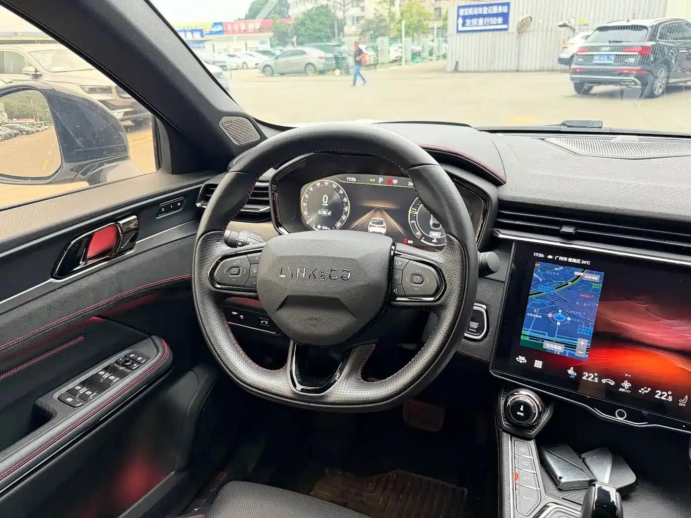 Lynk & Co 05 2022 2.0TD AWD Halo — миниатюра 12