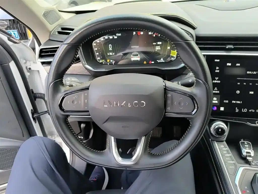 Lynk & Co 05 2020 2.0TD Two-Wheel Drive Halo — миниатюра 11