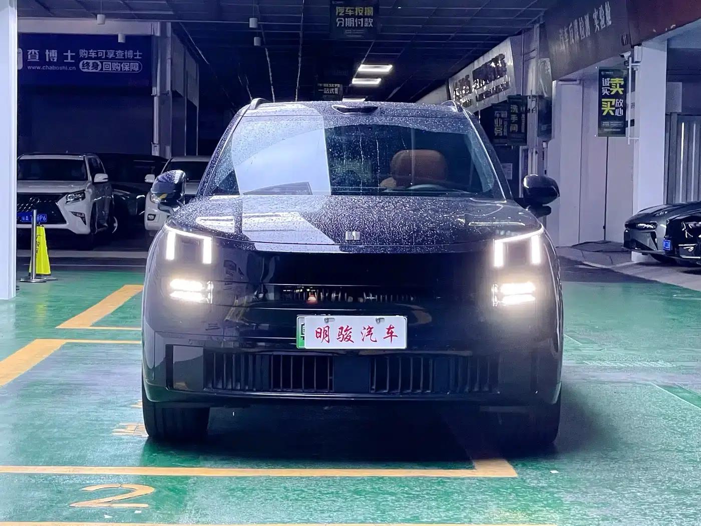 Lynk & Co 900 2025 1.5T Ultra 6-seater — миниатюра 2