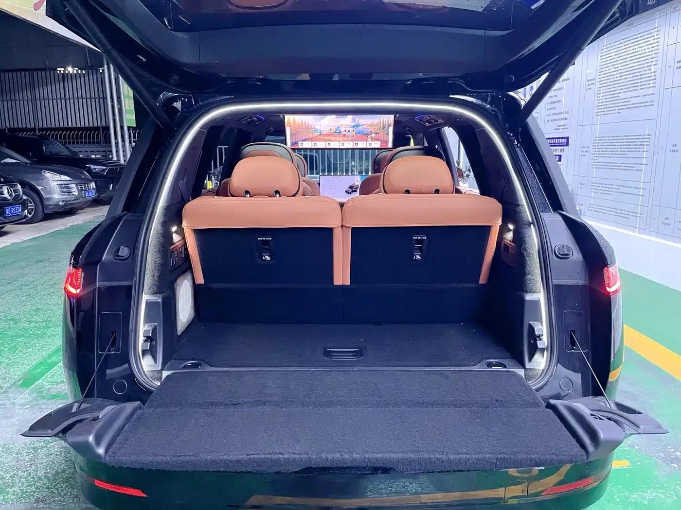Lynk & Co 900 2025 1.5T Ultra 6-seater — миниатюра 16