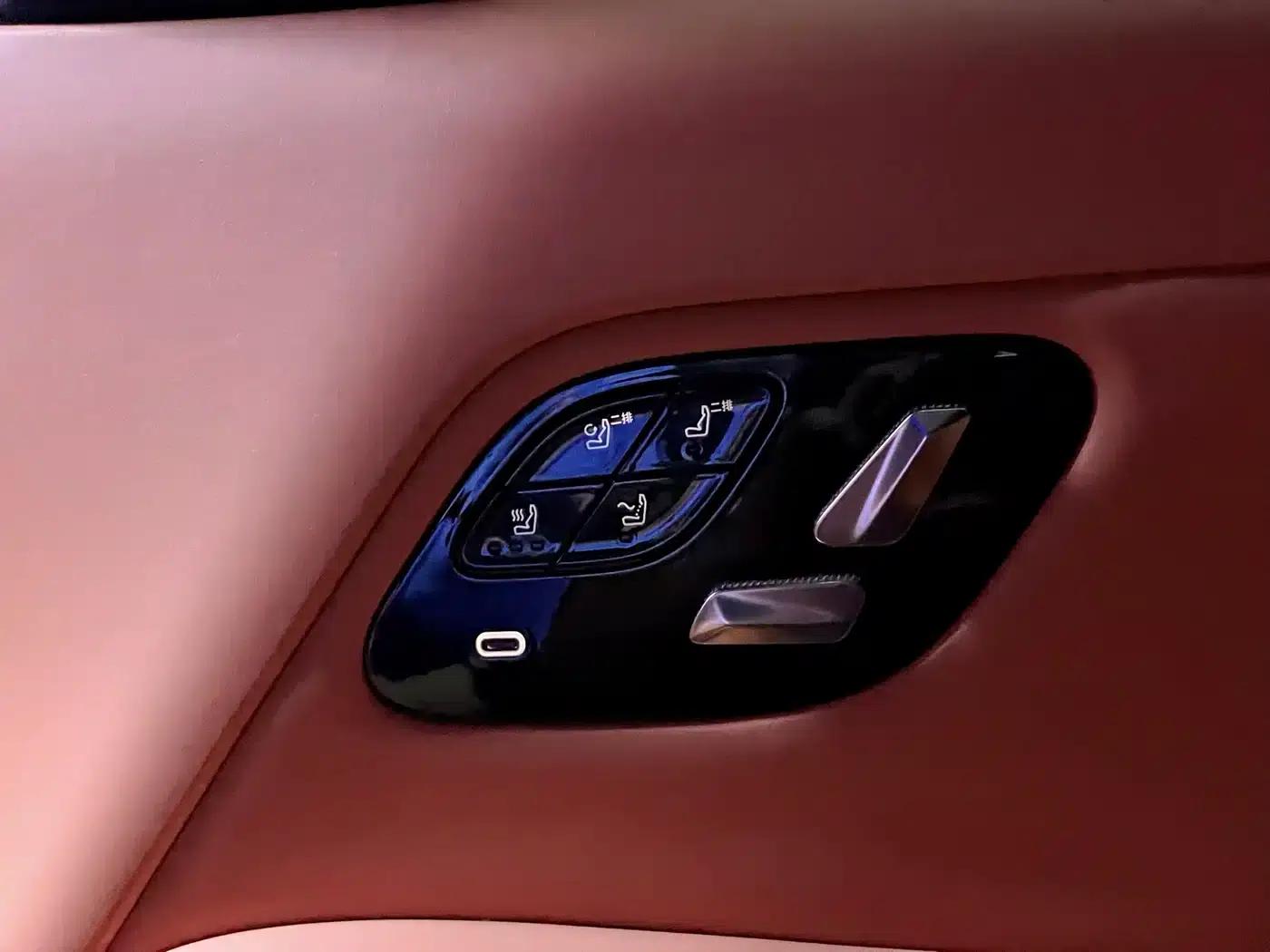 Lynk & Co 900 2025 1.5T Ultra 6-seater — миниатюра 8