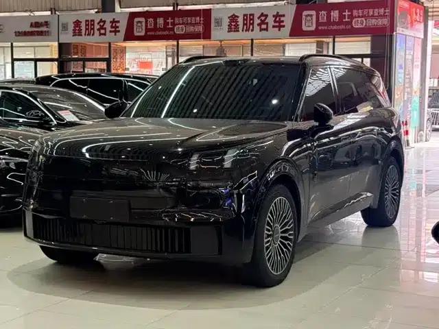 Lynk & Co 900 2025 2.0T Ultra 6-seater