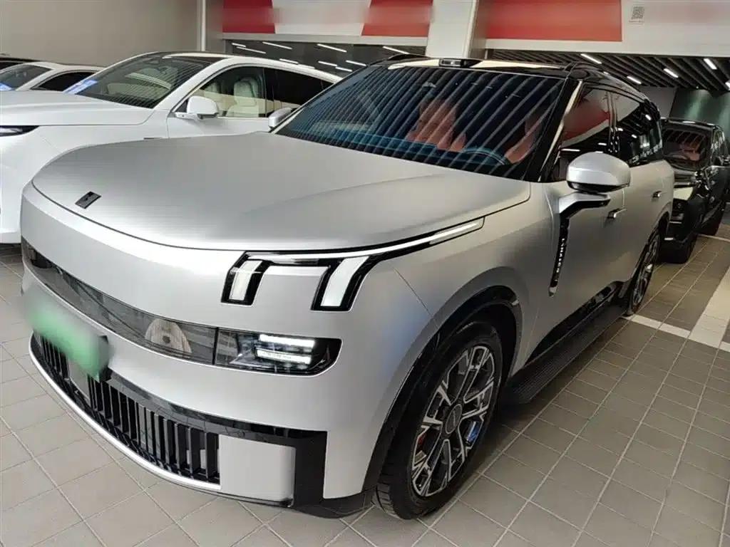 Lynk & Co 900 2025 2.0T Ultra 6-seater — миниатюра 1