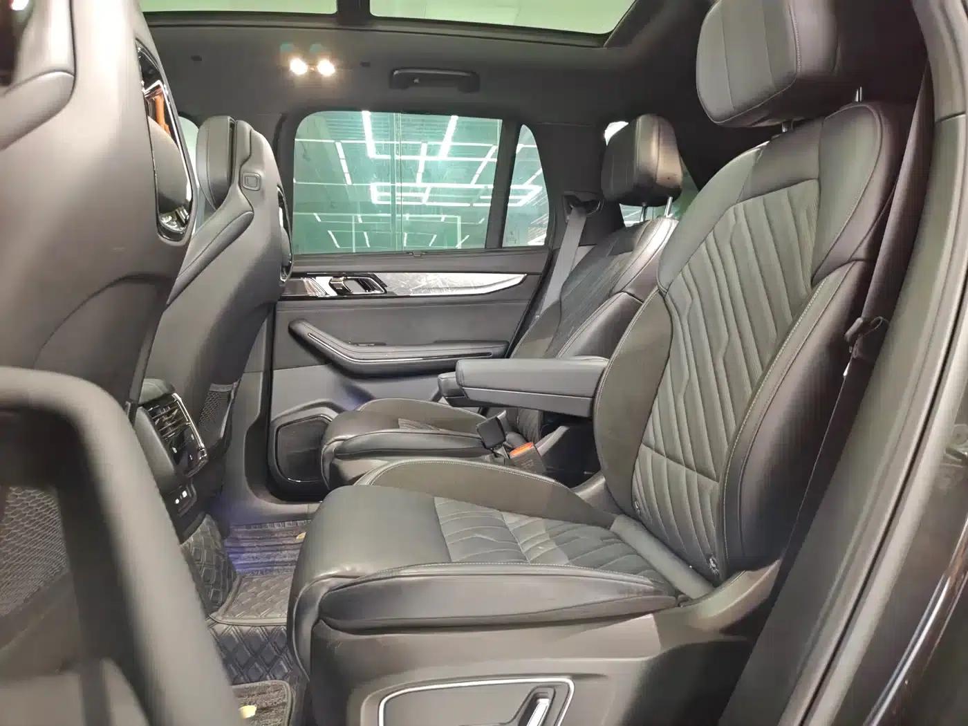 Lynk & Co 09 EM-P 2021 2.0T PHEV Ultra Six-Seater — миниатюра 6