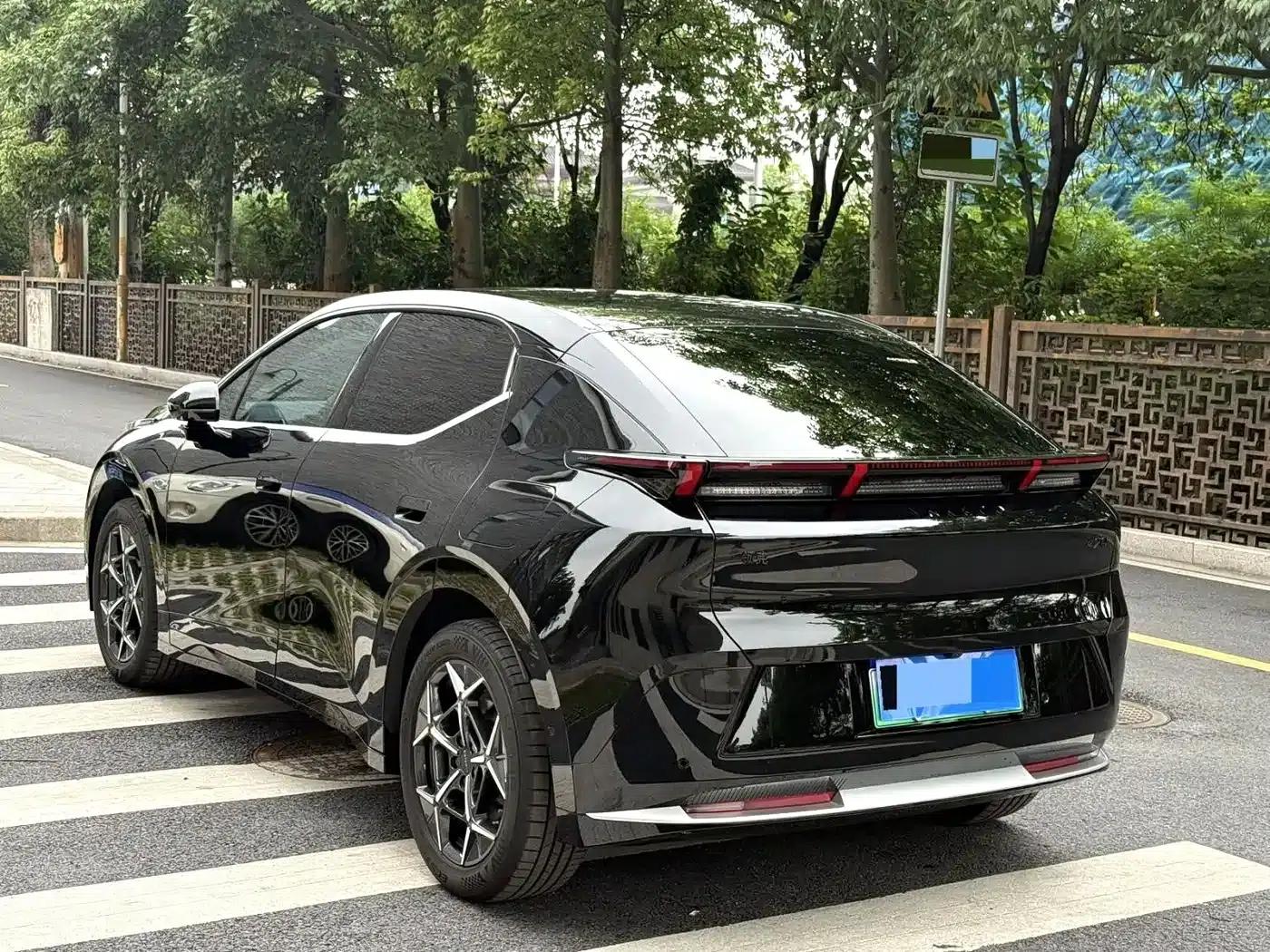 Lynk & Co Z20 2025 Model 530km RWD Pro — миниатюра 8