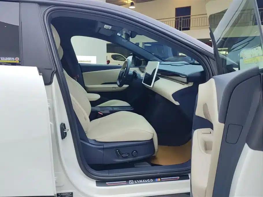 Lynk & Co Z20 2025 Model, 530km/h Rear-Wheel Drive Max — миниатюра 8