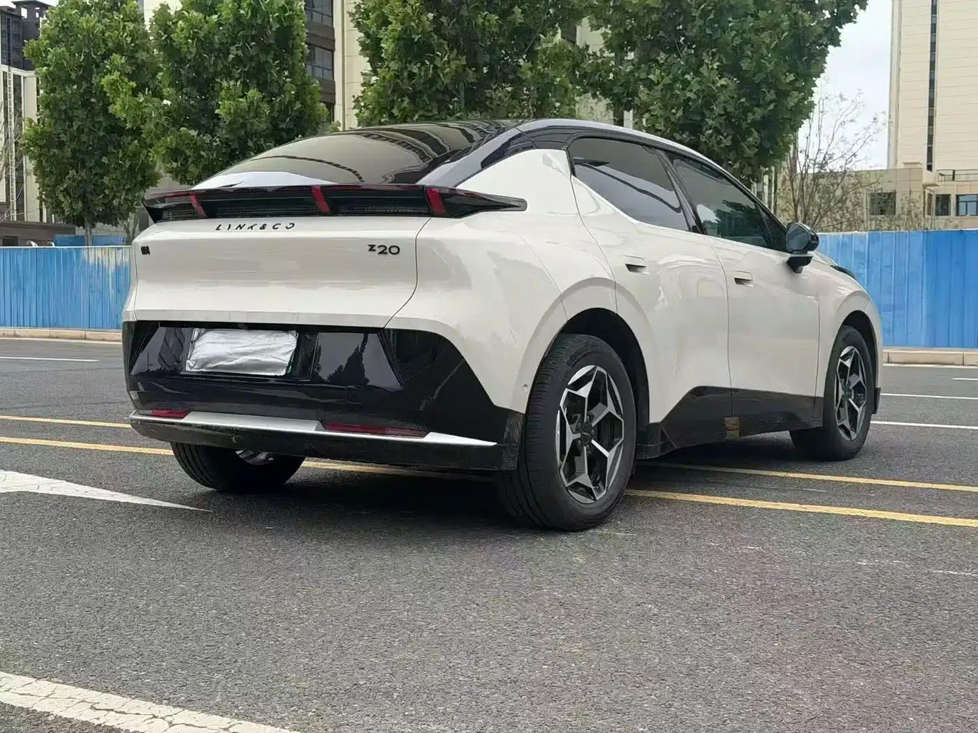 Lynk & Co Z20 2026 Model 430km RWD Pro — миниатюра 7