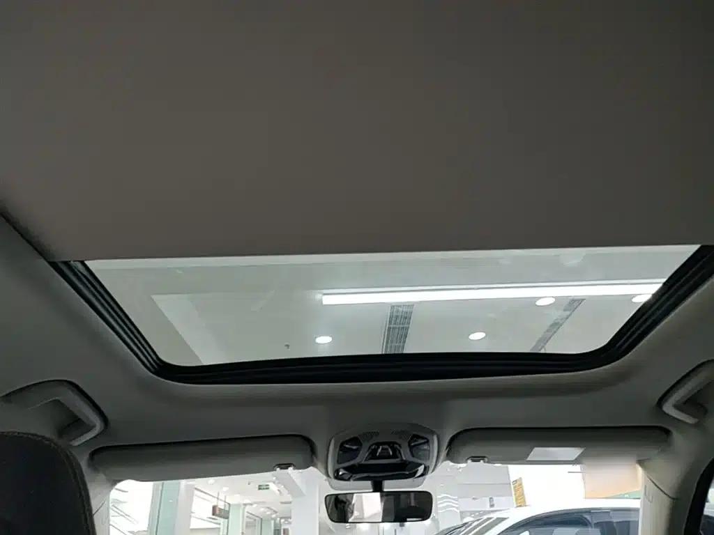 Lynk & Co 06 EM-P 2022 PHEV 84KM Range Pro — миниатюра 18