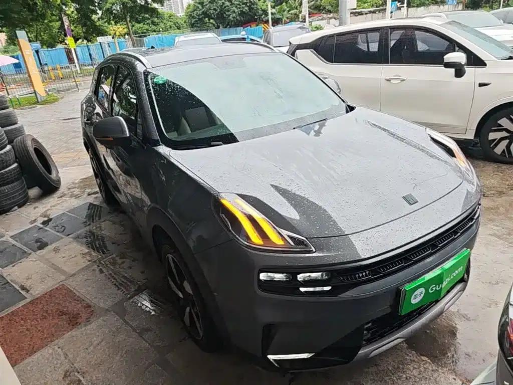 Lynk & Co 06 EM-P 2020 PHEV Plus — миниатюра 4