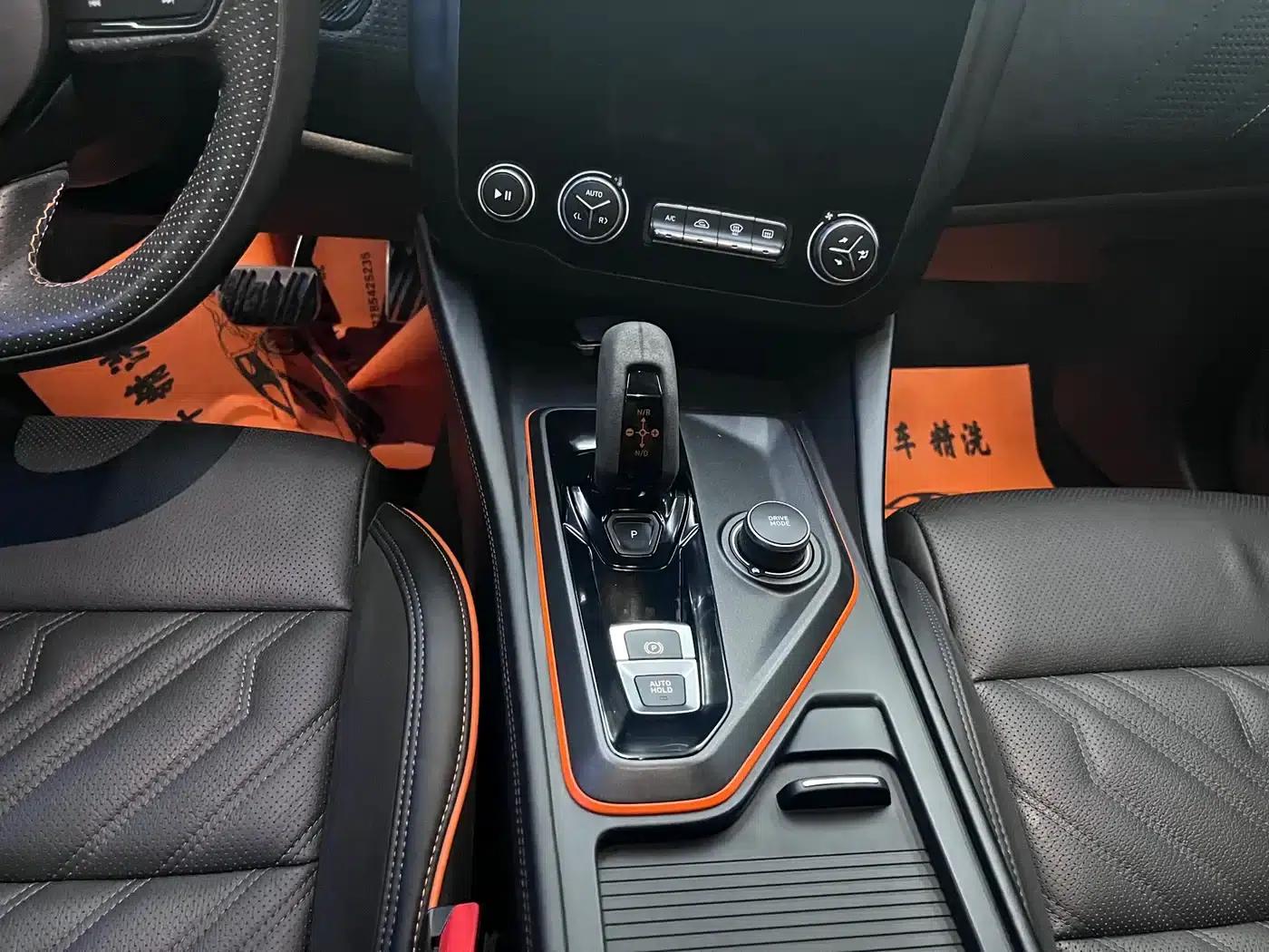 Lynk & Co 02 Hatchback 2022 2.0TD Plus — миниатюра 13