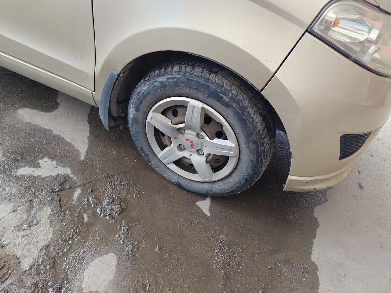 Wuling Hongguang 2015 1.5L S Basic Version China V Standard — миниатюра 8