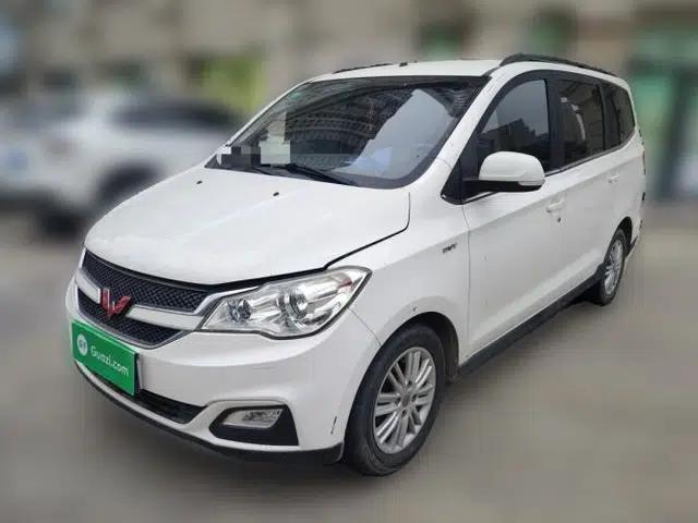 Wuling Hongguang 2015 1.5L S1 Comfort China V Standard