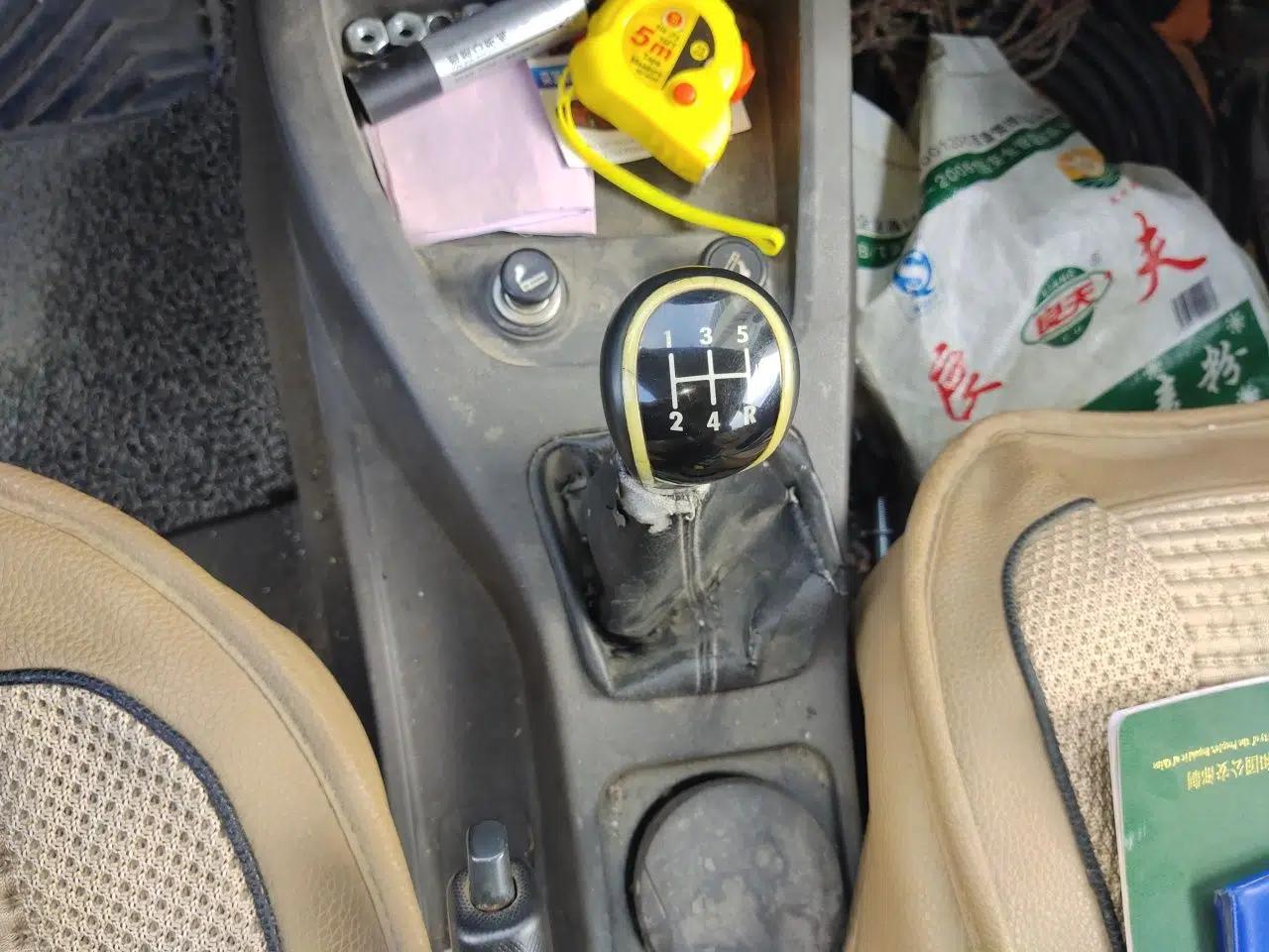 Wuling Hongguang 2015 1.2L S Base Model China IV — миниатюра 15