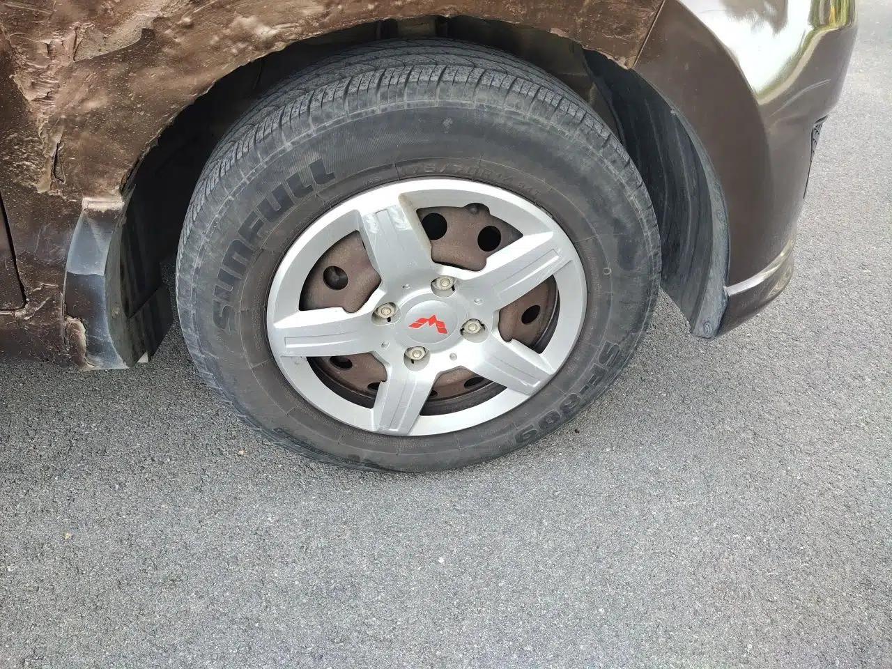 Wuling Hongguang 2015 1.2L S Base Model China IV — миниатюра 8