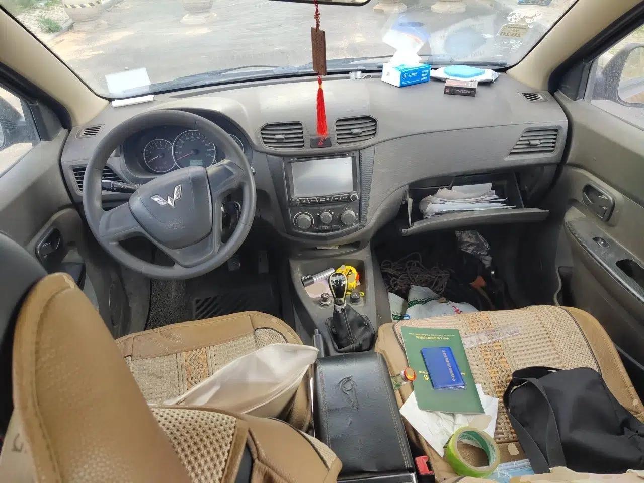 Wuling Hongguang 2015 1.2L S Base Model China IV — миниатюра 10