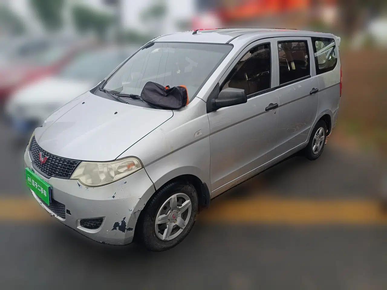 Wuling Hongguang 2014 1.2L Base Model China IV — миниатюра 1