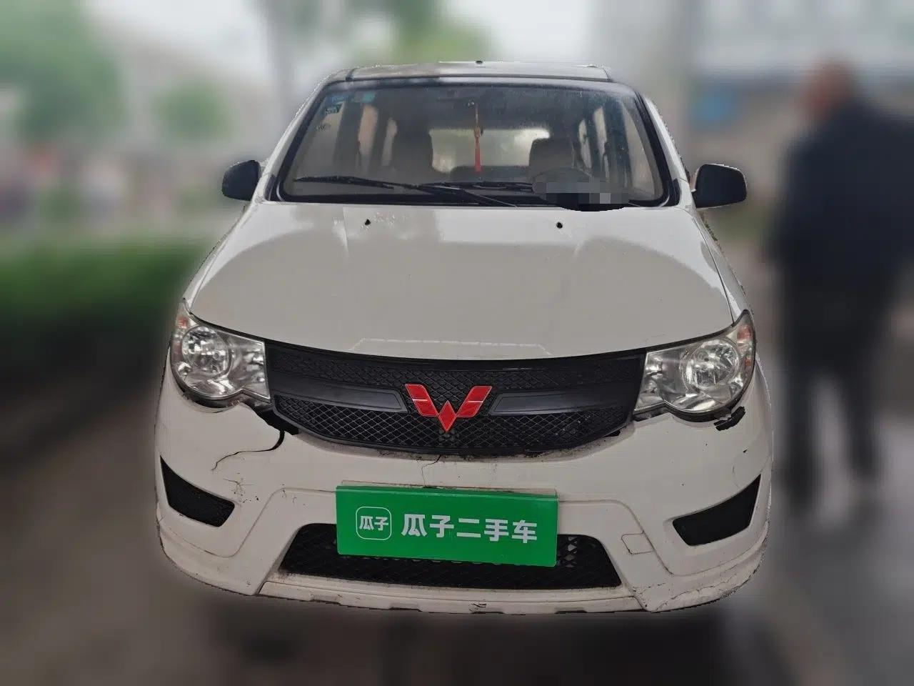 Wuling Hongguang 2015 1.5L S Basic Version China V Standard — миниатюра 2