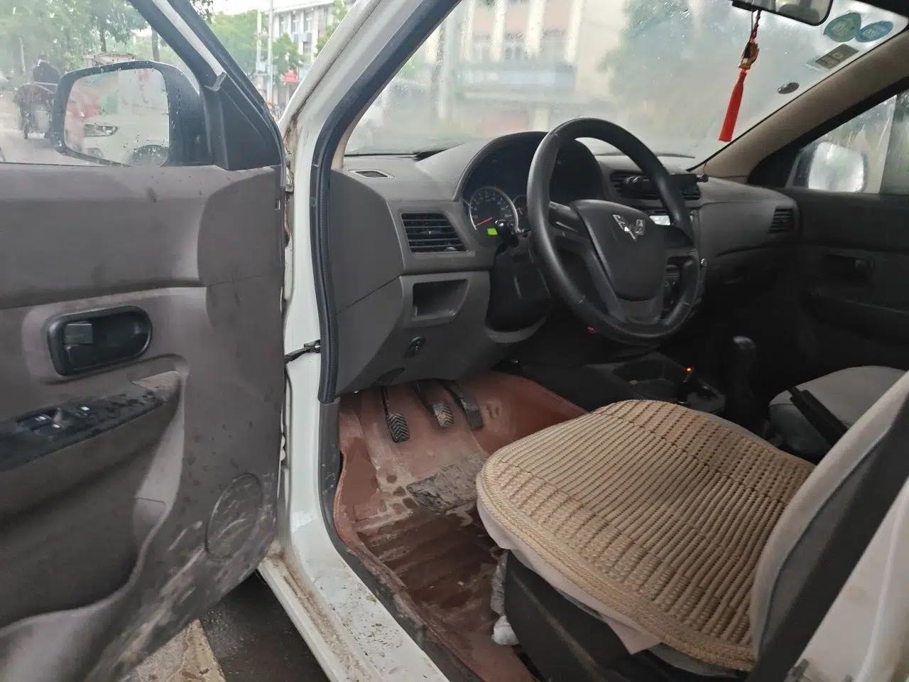Wuling Hongguang 2015 1.5L S Basic Version China V Standard — миниатюра 17