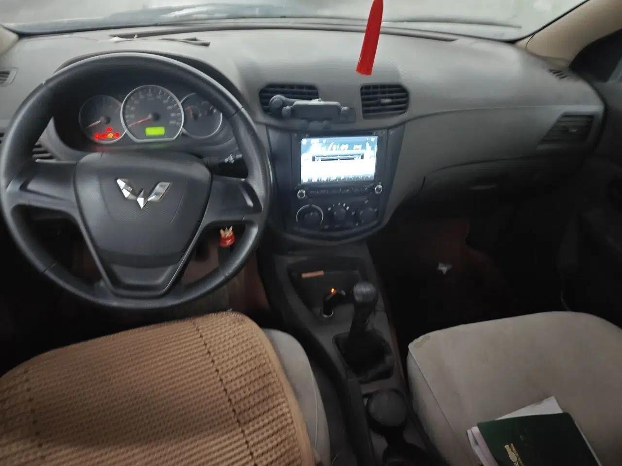 Wuling Hongguang 2015 1.5L S Basic Version China V Standard — миниатюра 10