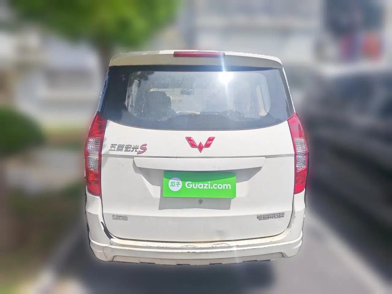 Wuling Hongguang 2016 1.5L S Comfort Version — миниатюра 5