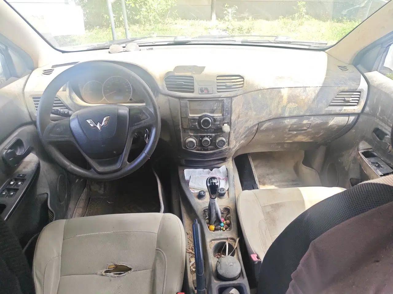 Wuling Hongguang 2016 1.5L S Comfort Version — миниатюра 10