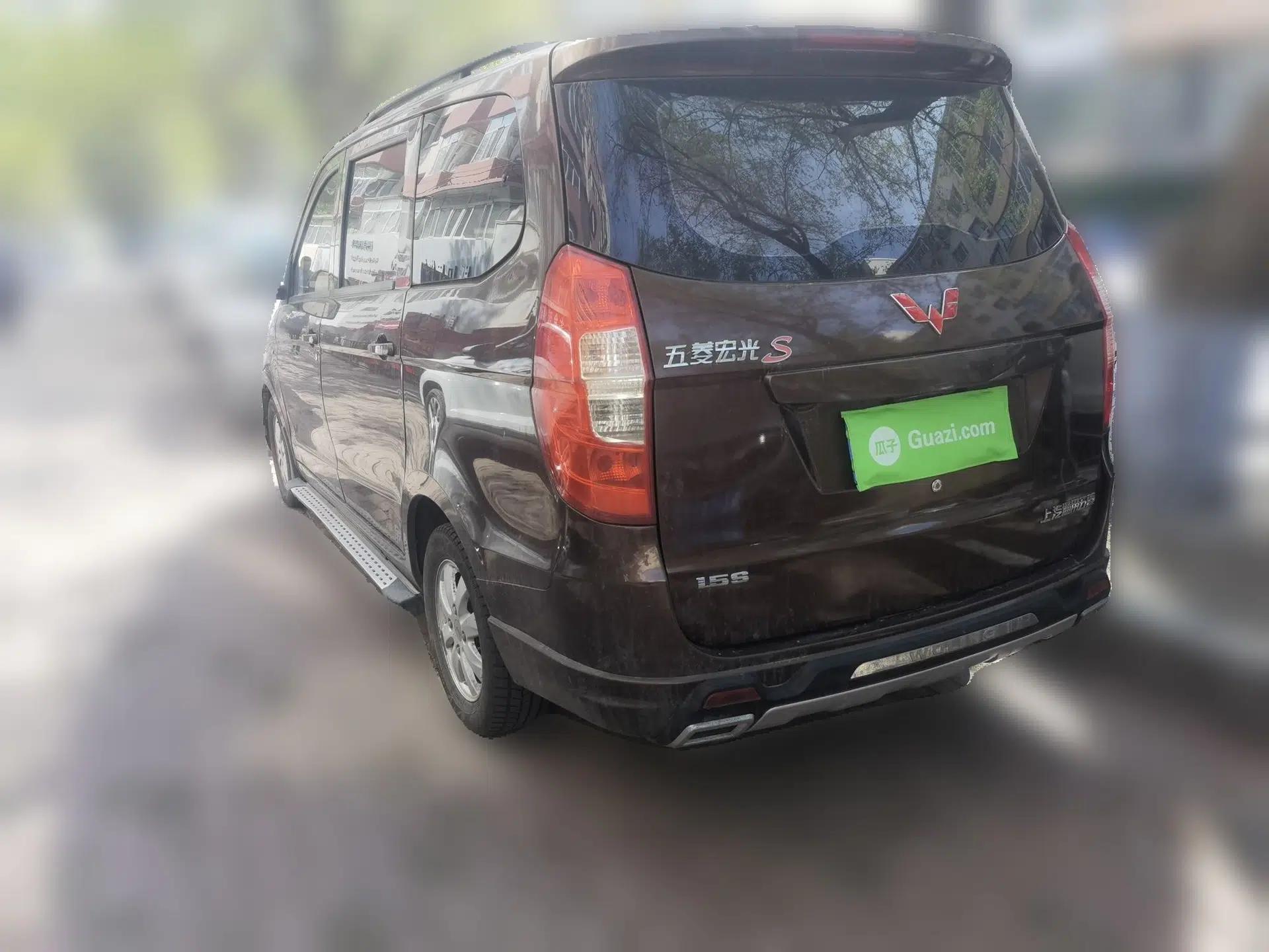 Wuling Hongguang 2016 1.5L Restyled S Comfort Version — миниатюра 4